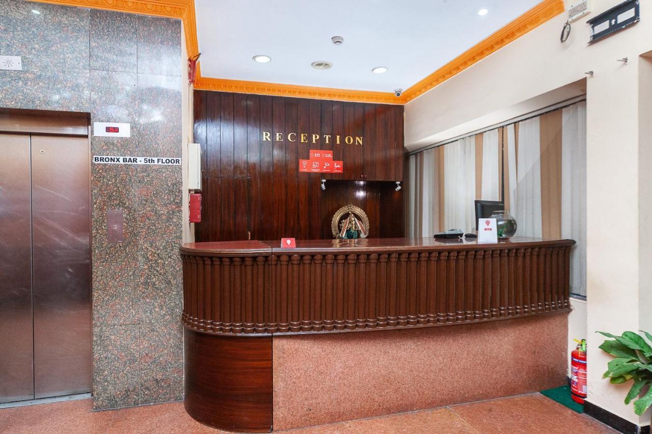 Hotel Manhattan Chennai Exterior photo
