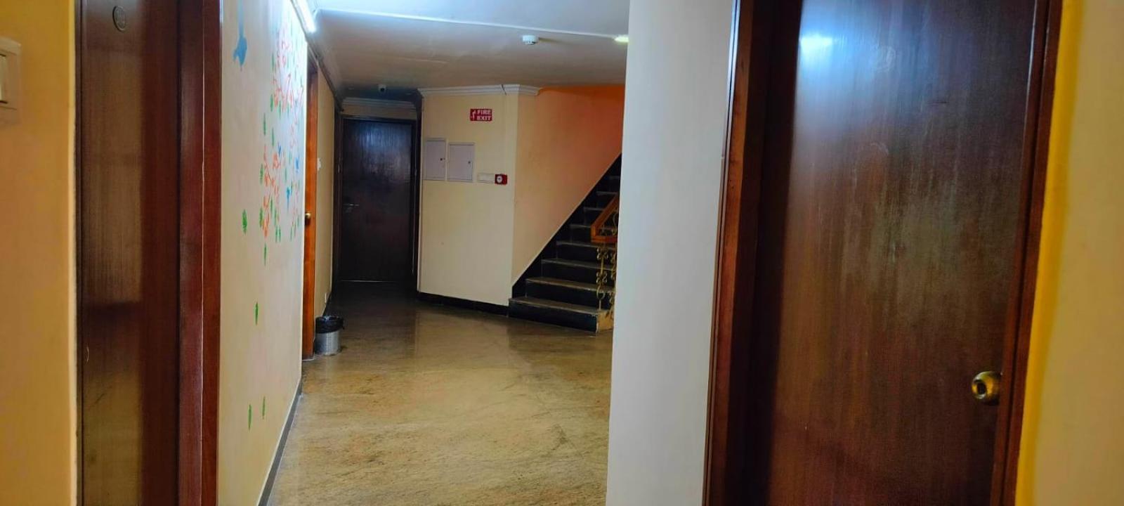 Hotel Manhattan Chennai Exterior photo