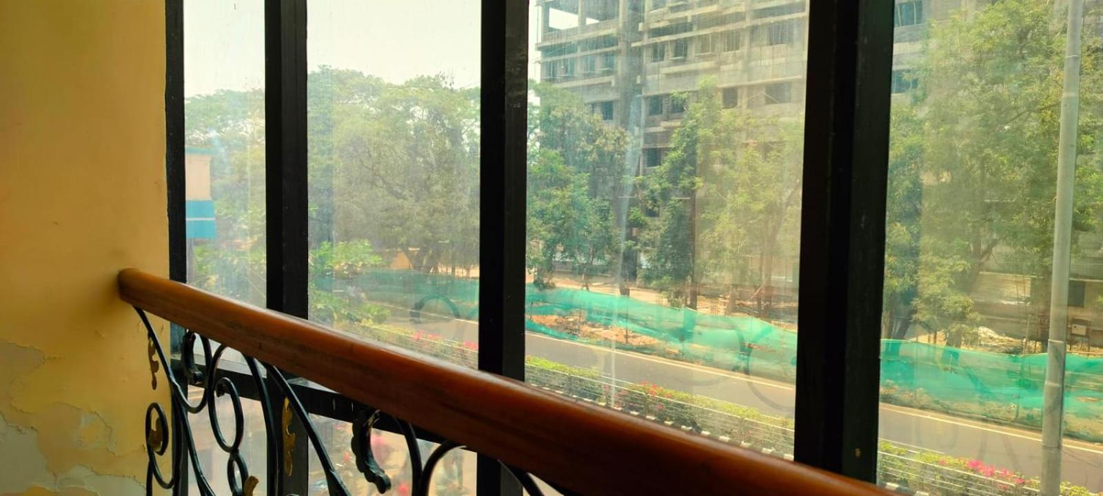 Hotel Manhattan Chennai Exterior photo
