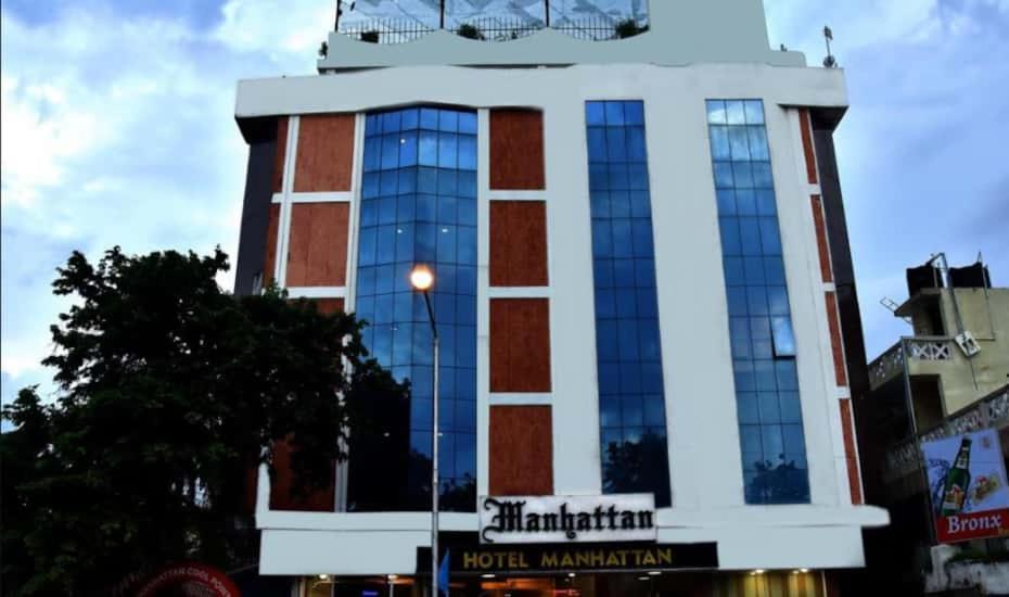 Hotel Manhattan Chennai Exterior photo