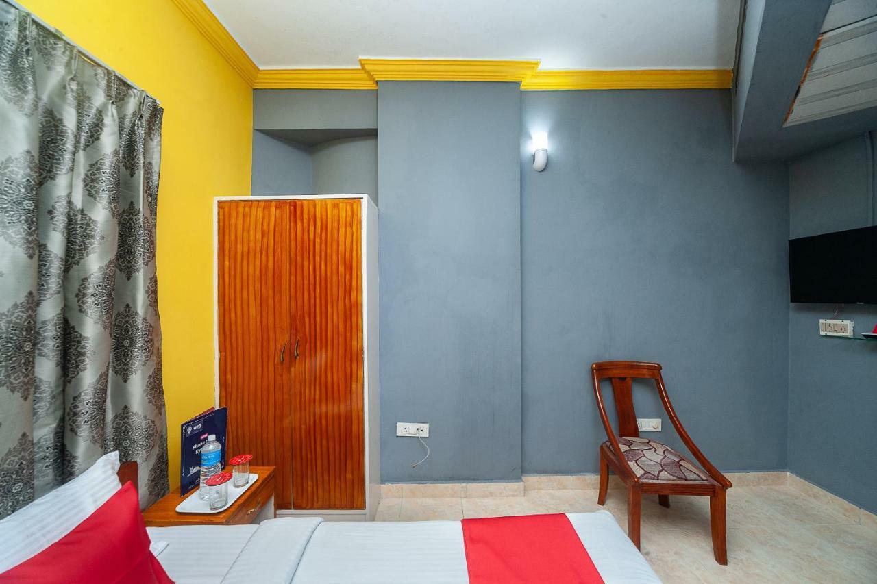 Hotel Manhattan Chennai Exterior photo